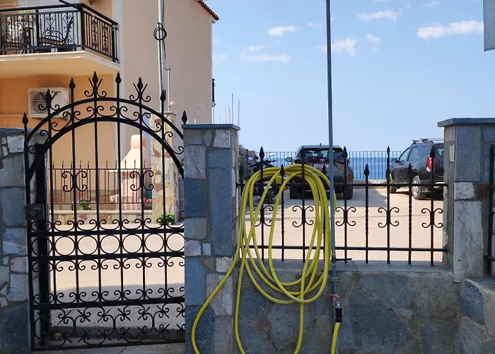 Maries Seaside Skála Marión